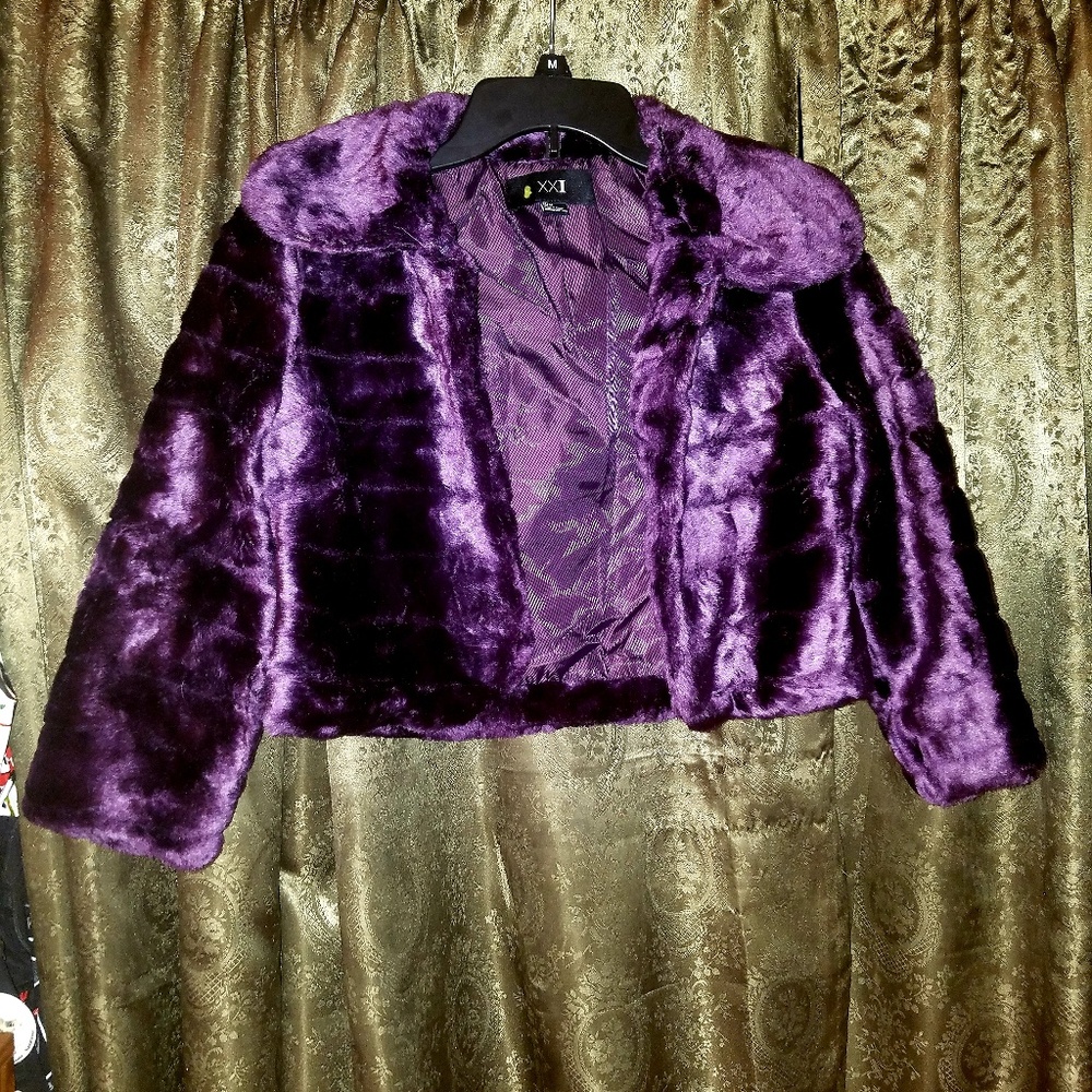 Purple Maroon Faux Fur Shrug Jacket